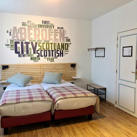 Hotel La Roseraie Wemmel Экстерьер фото